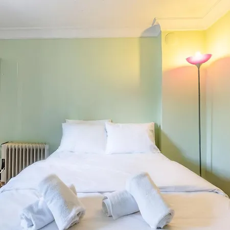 Lovely Flat Near Trendy Spots In Kadikoy