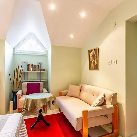 Lovely Flat Near Trendy Spots In Kadikoy 伊斯坦布尔